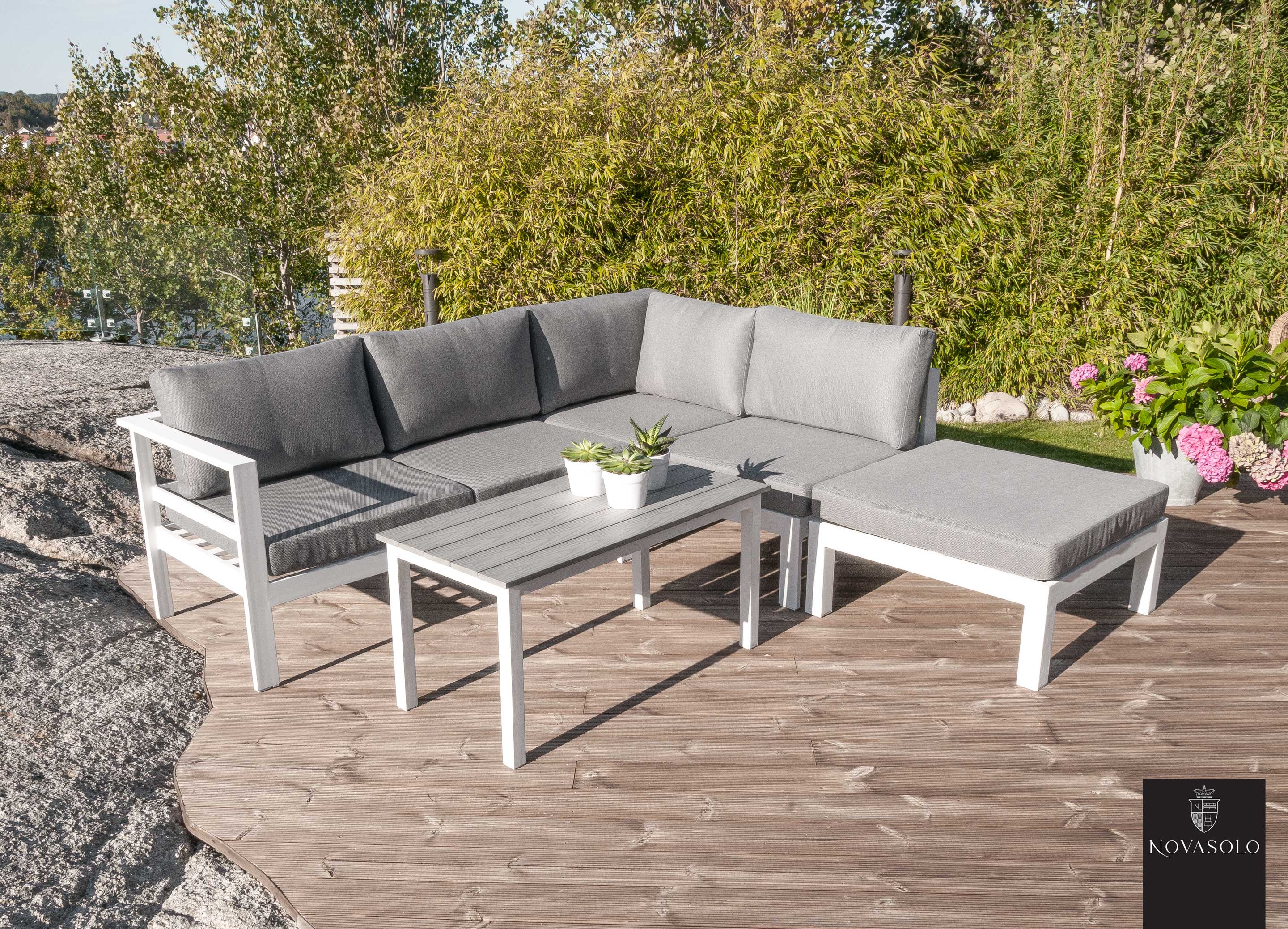 50128_44751_GOLDEN_HAGE_Imperia_sofa_bor